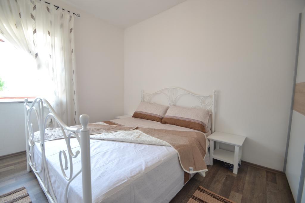 Villa Pistan Murvica  Eksteriør bilde